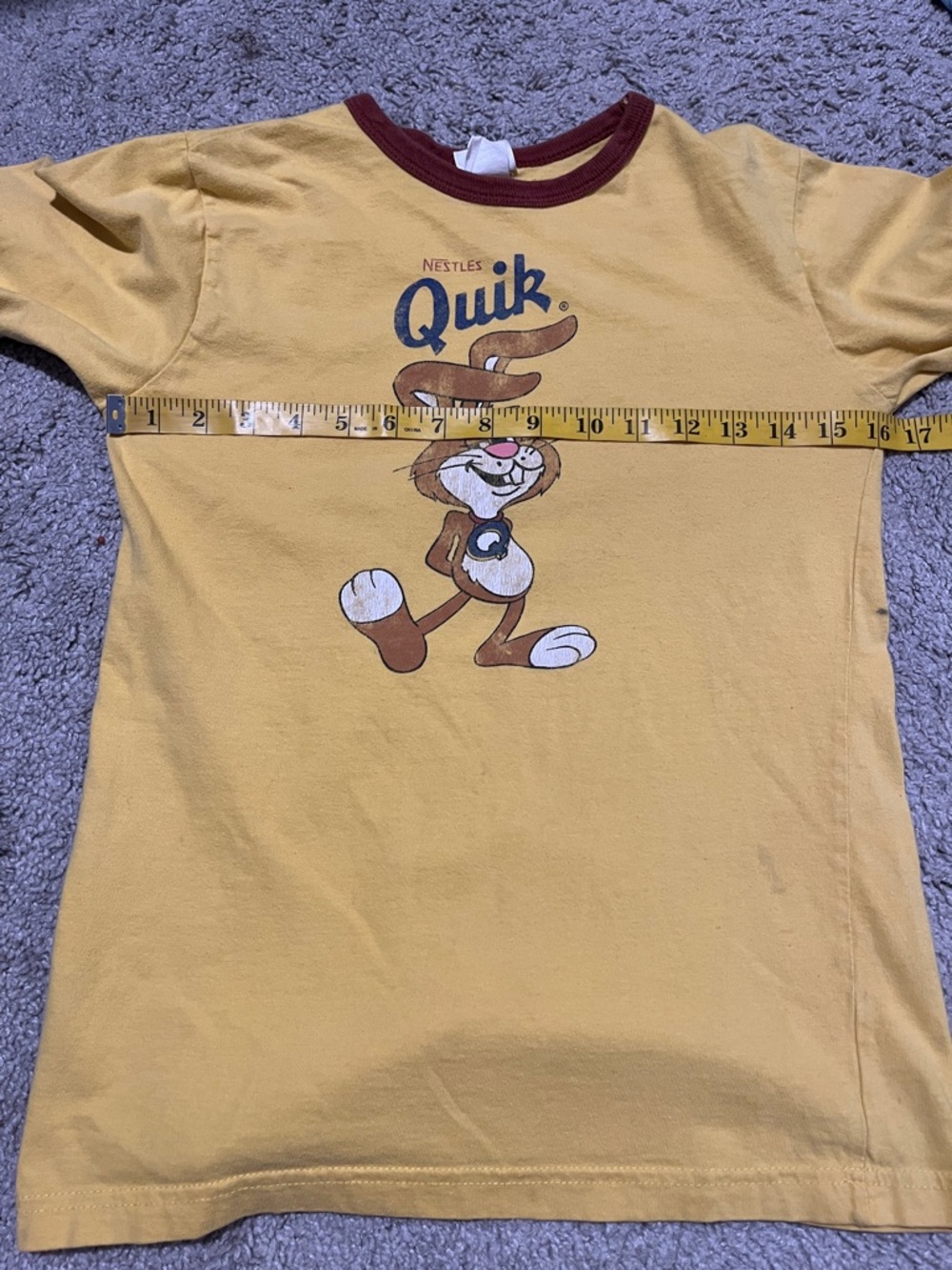 Y2K Nestles Quik Bunny Yellow Brown Graphic T-Shirt Chocolate Milk 2000’s - Picture 9 of 10